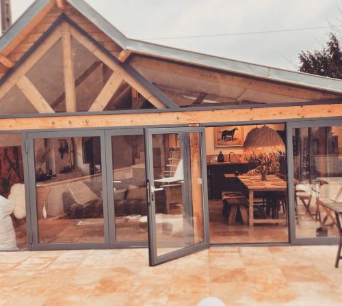 Villa Le loft Normand avec piscine chauffée 1 Hameau de la Bondé Saint-Antonin-de-Sommaire