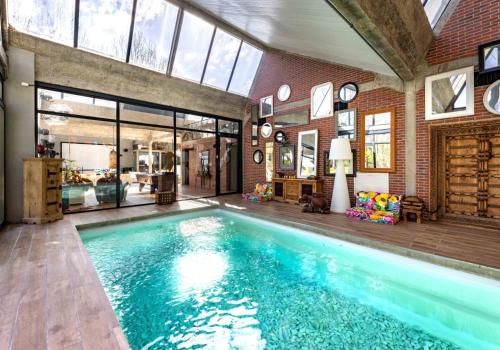 Le Loft Piscine Breuillet france