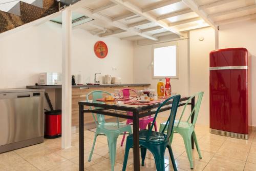 Appartement Le Loft Retro Pop : Centre/Port/Plage 1 bis 1 Rue des Jardins Bandol