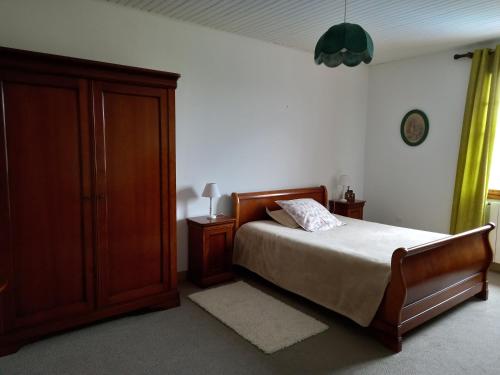 B&B / Chambre d'hôtes LE LOGIS DE L'ETORE 34 RUE DE L\ Saint-Jean-dʼAngély