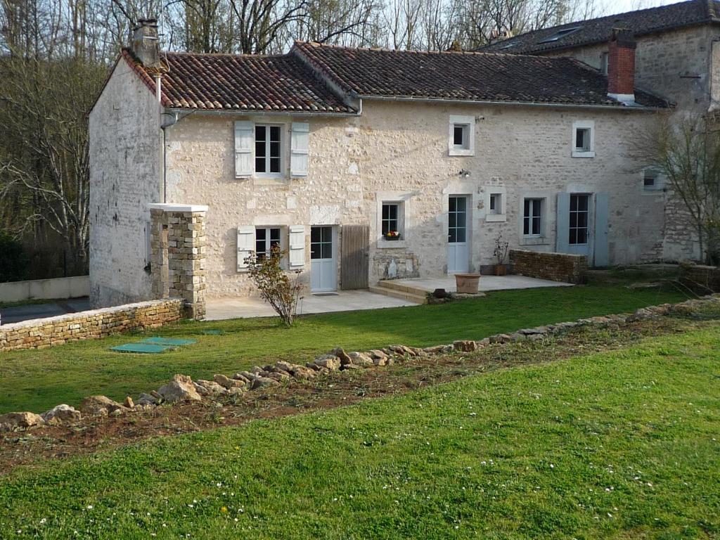 Maison de vacances Le Logis de Miserè 25 Route de Miseré, 79370 Celles-sur-Belle