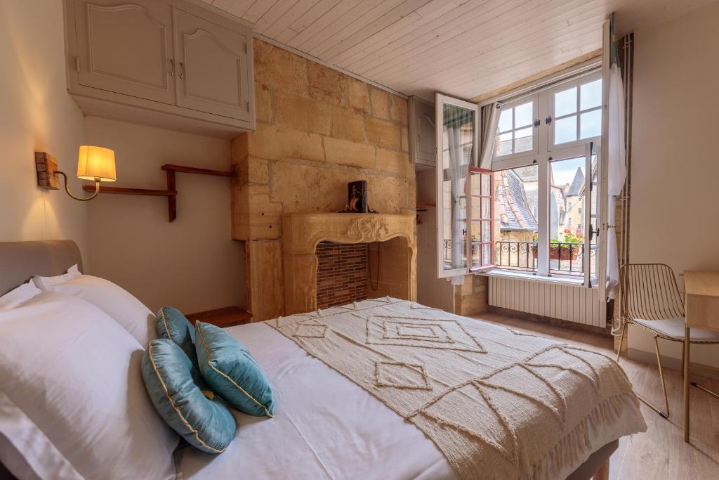 B&B / Chambre d'hôtes Le Lys Dort Sarlat Impasse Robert Couzinou, 24200 Sarlat-la-Canéda