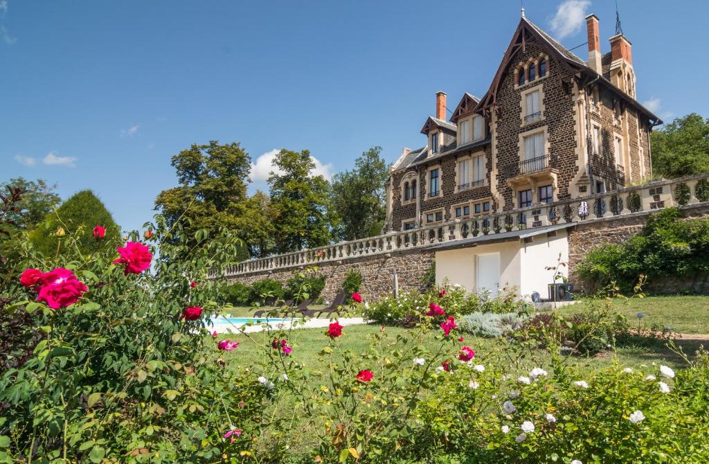 B&B / Chambre d'hôtes Le Manoir d'Alice Chambre d'hotes 29 Route des Pradeaux, 63500 Parentignat