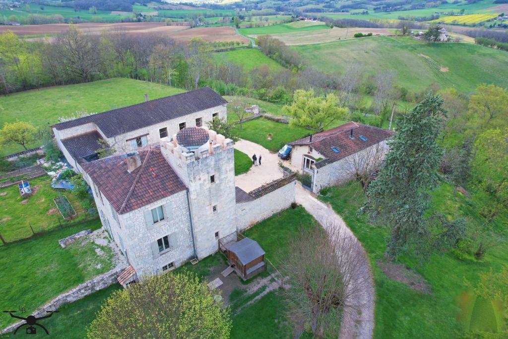 Maisons de vacances Le Manoir De Bonal Le Manoir De Bonal, 47140 Penne-dʼAgenais