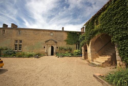 B&B / Chambre d'hôtes Le Manoir de Gâtines 8 rue de la Boulaie Tigné