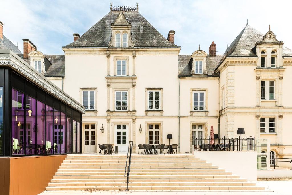 Hôtel Le Mans Country Club Chateau De La Ragotterie, 72530 Yvré-lʼÉvêque