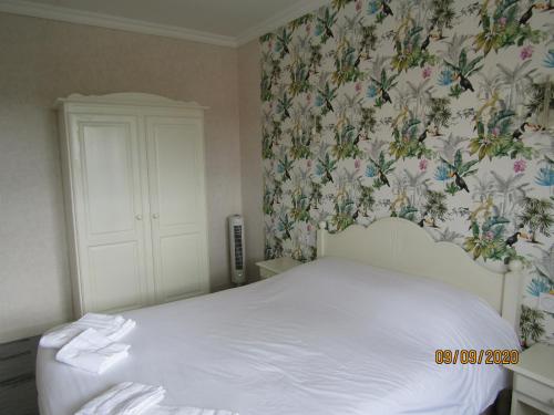 Le Mareuillais Hotel-Restaurant Mareuil-sur-Lay france