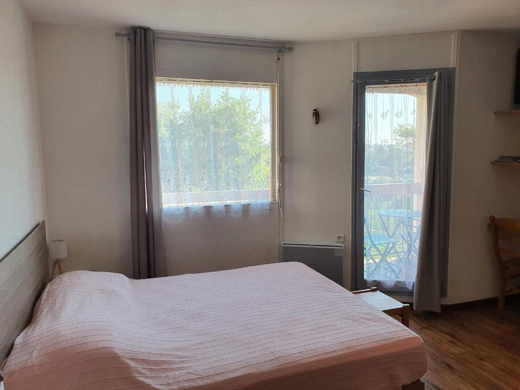 Appartement Le Marilou Avenue du Docteur JB Jaubert, 04800 Gréoux-les-Bains