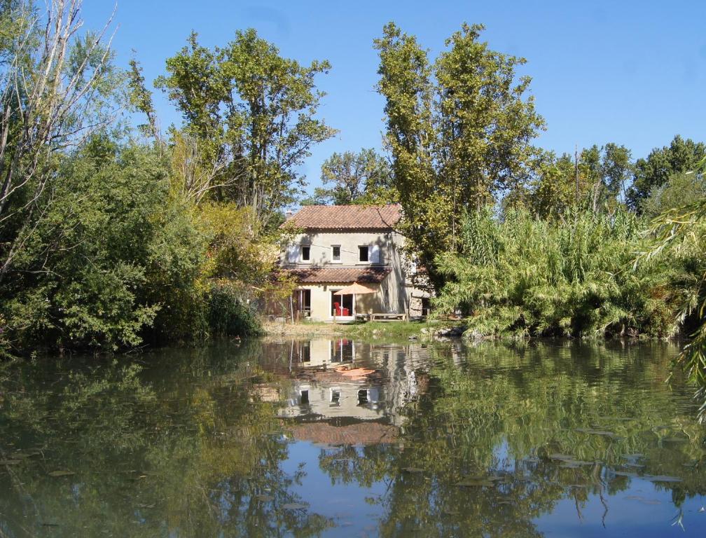 Maison de vacances LE MAS DE L AUBE - Évènements et longs séjours 560 Chemin de la Grange Neuve, 84170 Monteux