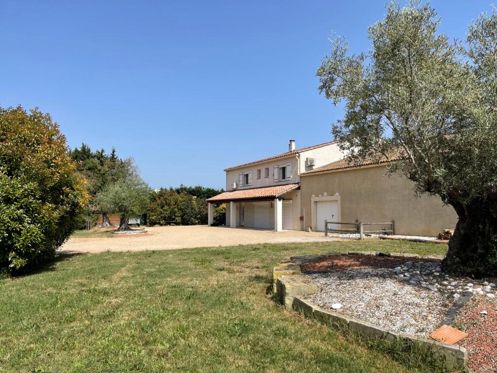 Maisons de vacances Le Mas de Lauriane 57 Château d'Astouin, 13460 Les Saintes-Maries-de-la-Mer