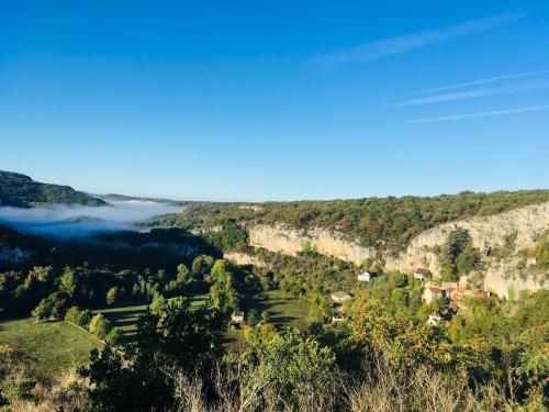 B&B / Chambre d'hôtes Le Mas des 3 Anes les serres Blars