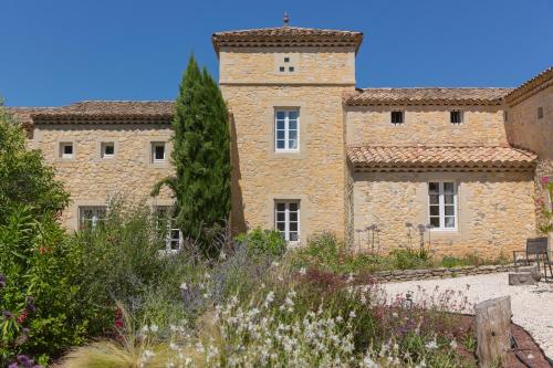 B&B / Chambre d'hôtes Le Mas des Alexandrins Chemin de la lavande Uzès