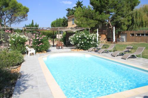 Maison d'hôtes Le mazet de l'Amathye 60 CHEMIN DU MAS NEUF Aramon