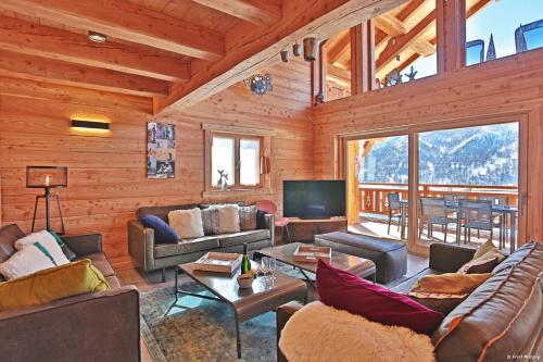 Chalet Le Mélézin Luxe & SPA Serre Chevalier Route de sainte Anne 167 et 260 Le Monêtier-les-Bains