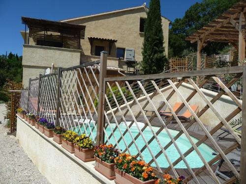 Maison de vacances Le Mille Fleurs 10 impasse du buissillon Aubres