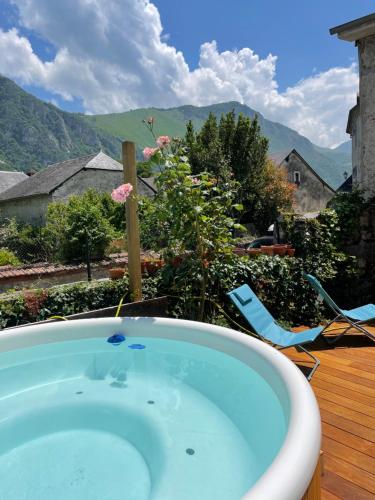 Appartement Le Monrepos avec jacuzzi nordique 4 Rue de l'Église Bielle