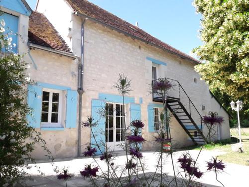 Le Moulin Bleu Seigy france