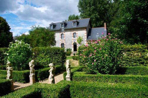 Le Moulin Bregeon Linières-Bouton france