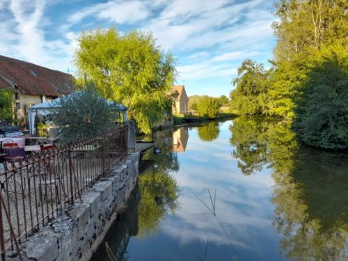 Le Moulin de Gâteau Saint-Pierre-les-Étieux france