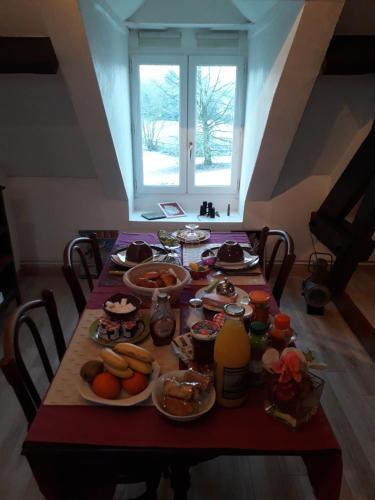 B&B / Chambre d'hôtes Le Moulin De Laval ( HAMEAU DE LAVAL ) 3, rue de SOISSONS Cuisy-en-Almont