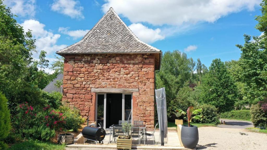 Maison de vacances Le moulin des vignes 4 IMPASSE DU MOULI BRUEJOULS, 12330 Clairvaux-dʼAveyron