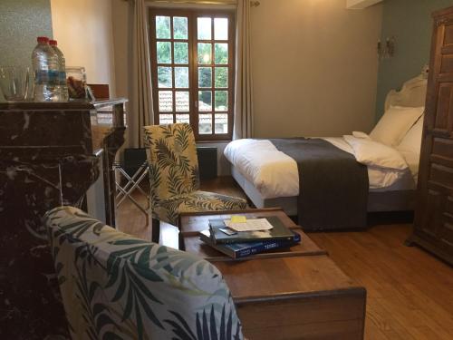 B&B / Chambre d'hôtes Le moulin régnelot - Chambre d'hôtes 2 rue Brice Parain Verdelot