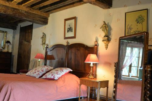 B&B / Chambre d'hôtes Le Moulin Rénové Le Bois Du Caveau La Boulaye