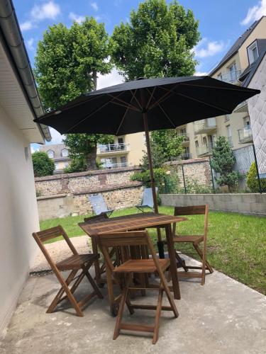 Appartement Le Nid Douillet : Superbe Appartement + Jardin privatif 56 Rue Saint-Hilaire Rouen