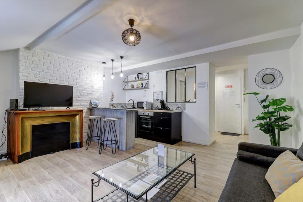 Appartement LE NID DOUILLET TOPDESTINATION-BOURG 18 Rue du Docteur Ebrard, 01000 Bourg-en-Bresse
