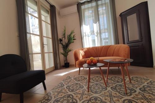 Appartement LE NID - PROCHE THEATRES - Terrasse - Centre-Ville - Clim - WIFI 60 Rue Guillaume Puy Avignon