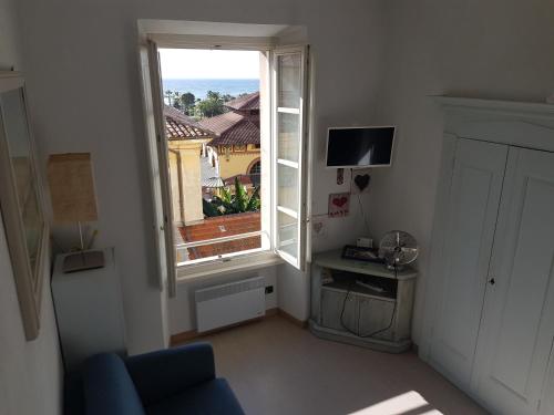 Appartement Le Palmaro interno n.10 , piano 3 Rue Saint Michel,21 Menton