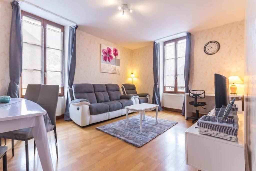 Maison de vacances Le Papillon 17 rue Jean Jaurès, 58200 Cosne-Cours-sur-Loire