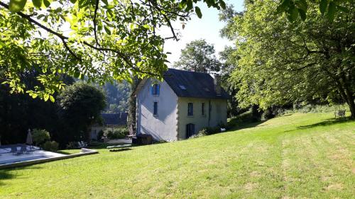 B&B / Chambre d'hôtes Le Parc des 4 Saisons 16 Avenue de la Gare Corrèze