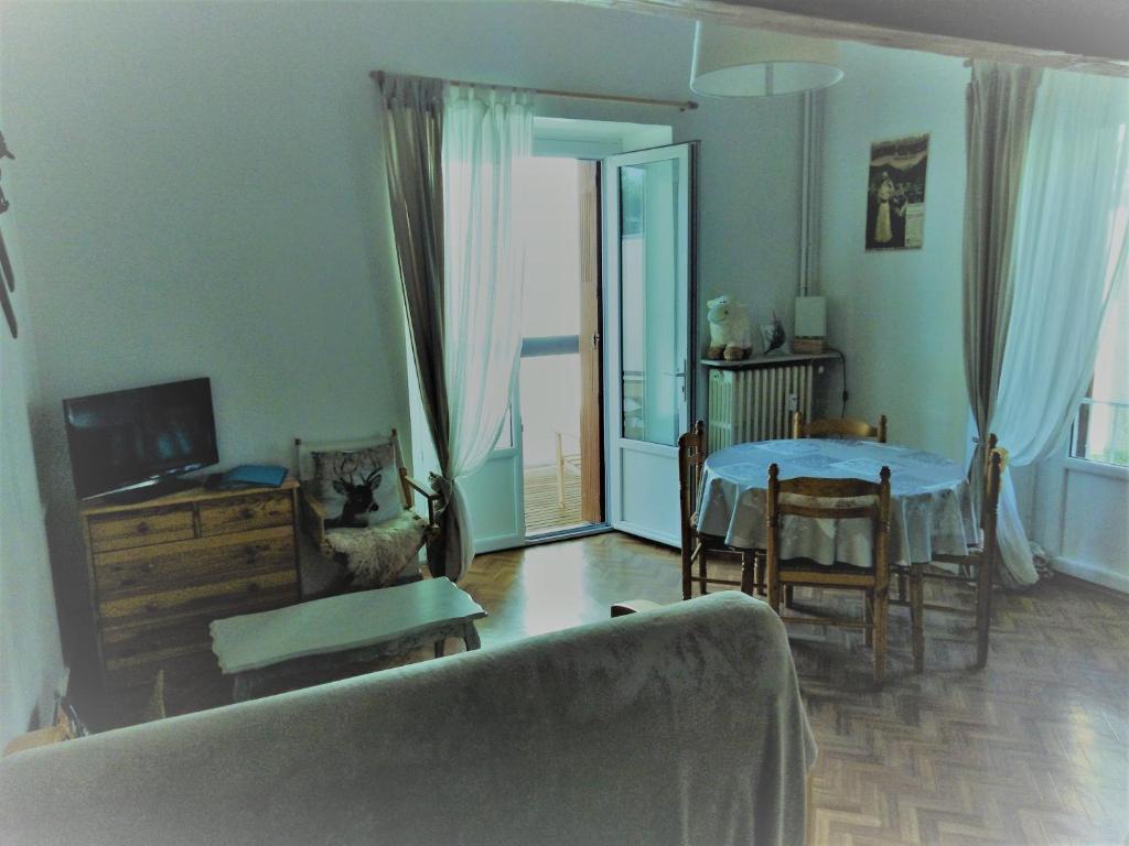 Appartement Le Pardeilhan App 106, Bat B ,Résidence Pardeilhan 15 allée d'Etigny, 31110 Luchon