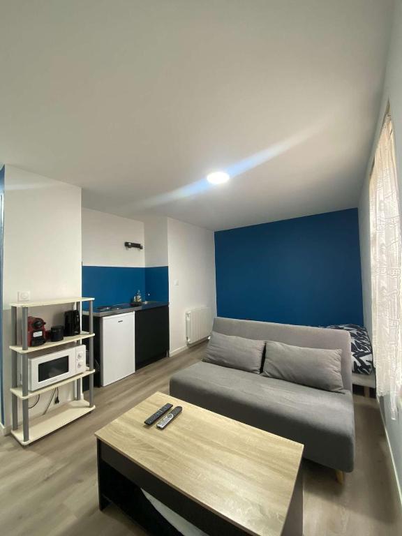 Appartement Le Patio Bleu - Hyper Centre - 4p - Rêve au Mans 4 Rue du Greffier, 72000 Le Mans