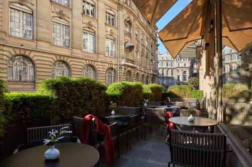 Le Pavillon des Lettres - Small Luxury Hotels of the World Paris france