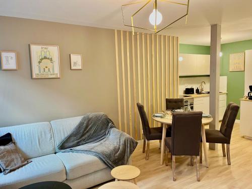 Appartement LE PETIT JACQUES - Hyper Centre Reims Etage 1 8 Rue Marx Dormoy Reims