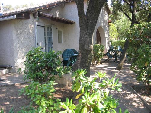 Le Petit Manoir Logis Les Angles (Gard) france