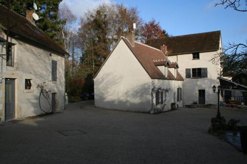 B&B / Chambre d'hôtes Le Petit Moulin 17 route de Cosne Faverelles