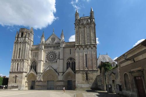 Appartement Le Petit Poitevin 20 Rue Saint-Pierre-le-Puellier Poitiers