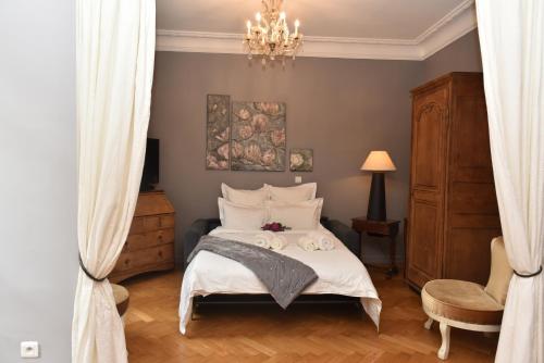 Appartement LE PETIT PRESTIGE 14 Rue Dalpozzo Nice