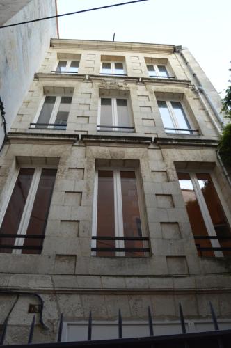 Appartement - Le petit Rochelais -Calme&Cosy- Wifi-Netflix Etage 1 13 Rue des Moureilles La Rochelle