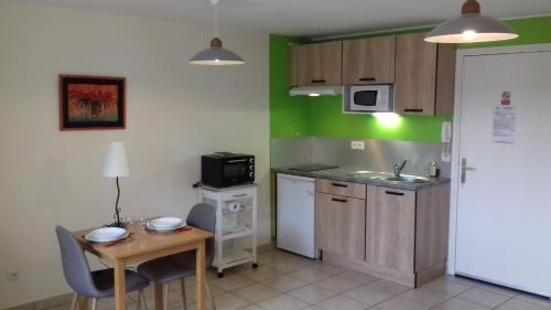 Appartement Le Petit St Clair 4 Rue des Moines de Séguret Aiguilhe