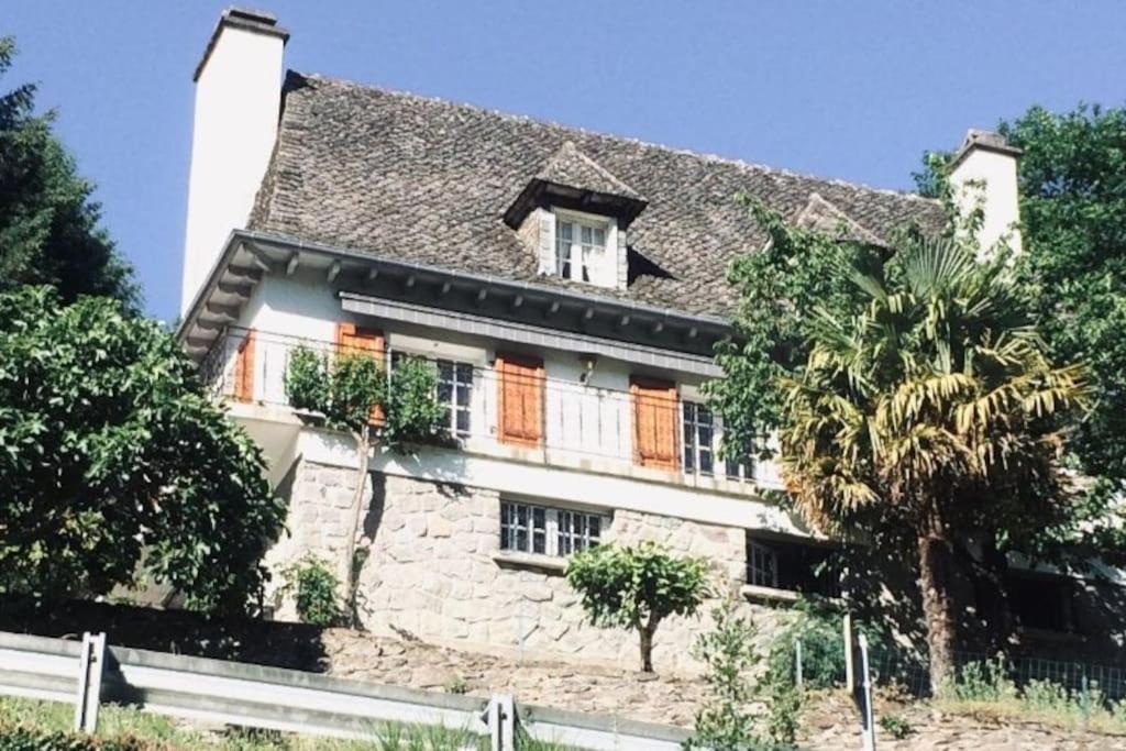 Villa Le Peyrelet *** Le bourg, 15120 Vieillevie