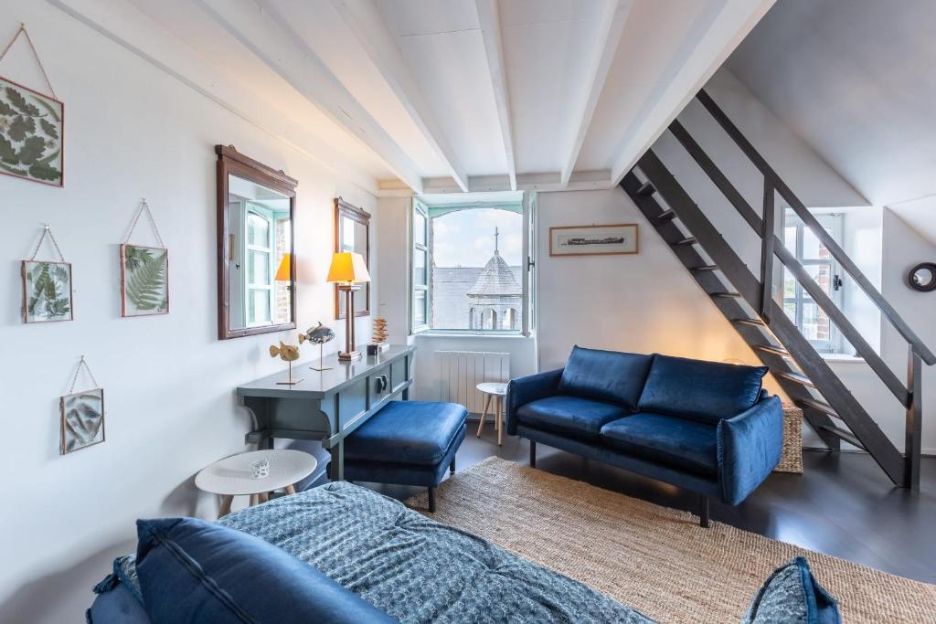 Appartement Le Phare Bleu - near center & beach - 2 to 4 P 4 Place Jean de Vienne, 14600 Honfleur