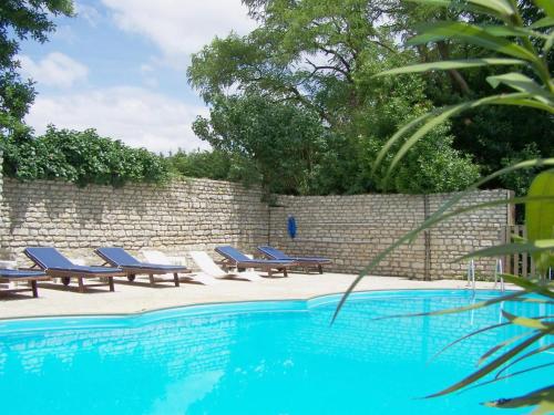 Maison d'hôtes Le Portail en Marais Poitevin - Logis d'Exception - Jacuzzi Privatif L'Abbaye 4, rue Nationale Moreilles