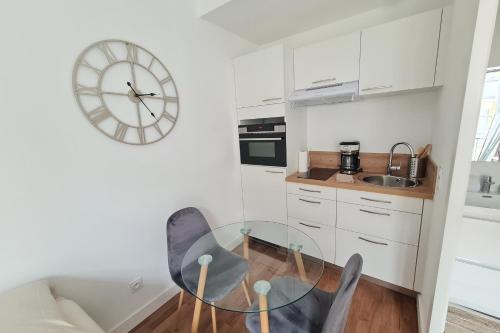 Appartement Le Poulorio 6 - Studio - Proche Gare 10 RUE POULORIO 2éme ETAGE Lorient