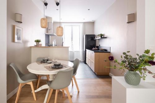 Appartement LE RECIT by Cocoonr 5 Rue de Robien Rennes