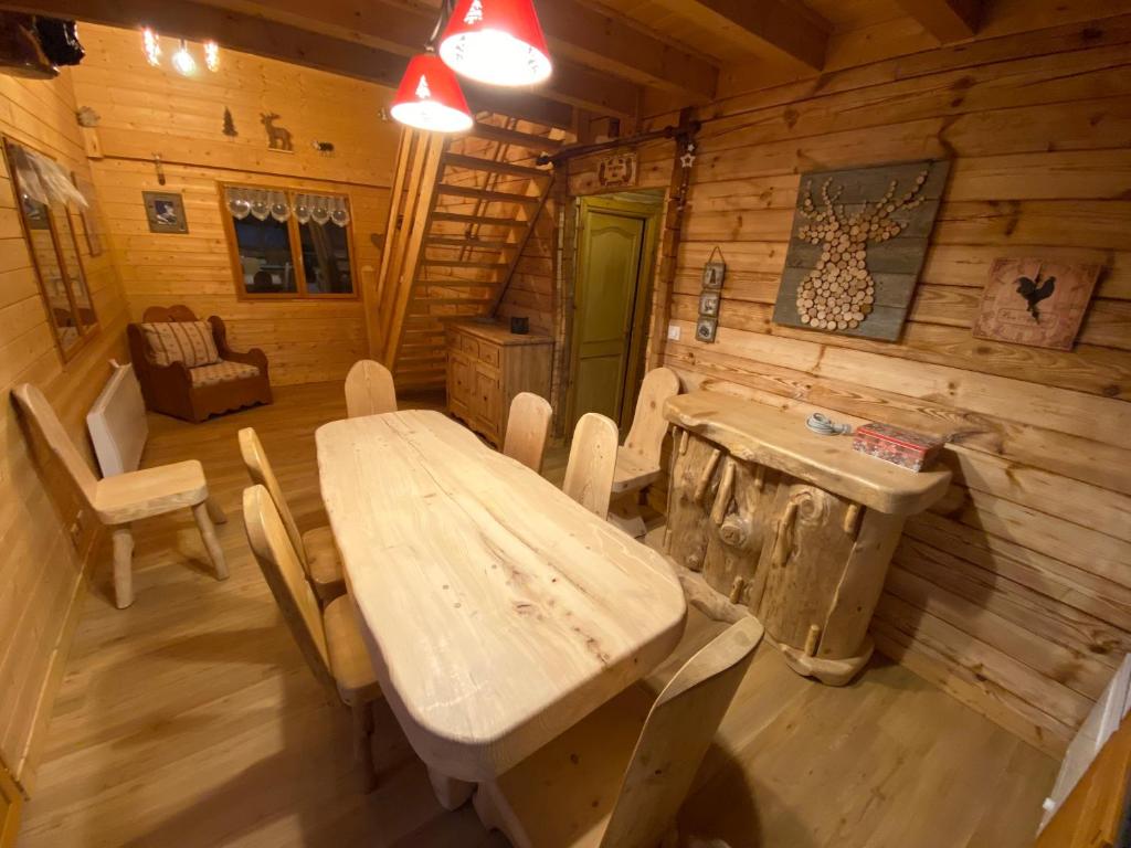 Chalet le refuge des Marmottes Chemin du Bois, 39150 Saint-Laurent-du-Jura