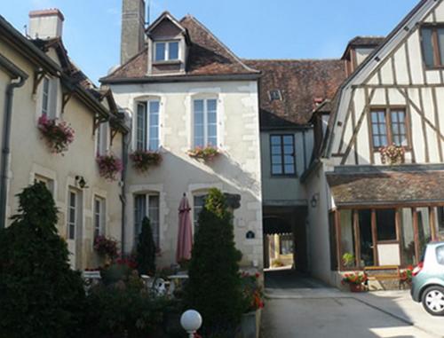 Le Relais Saint Vincent Ligny-le-Châtel france